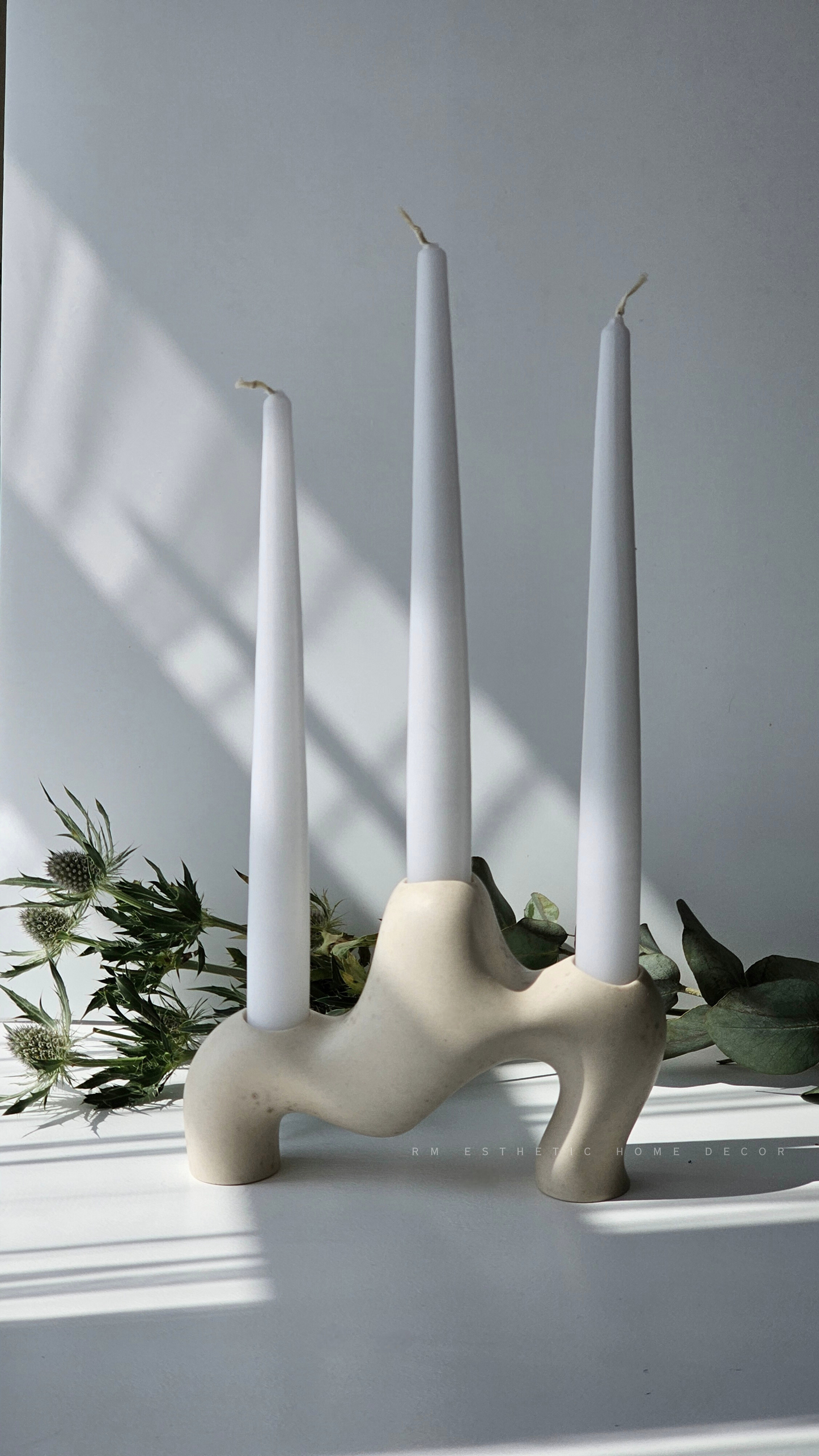 VAGUE Sculptural Candle Holder